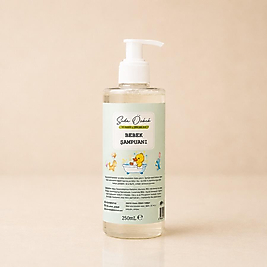 250 ml temiz içerikli bebek şampuan